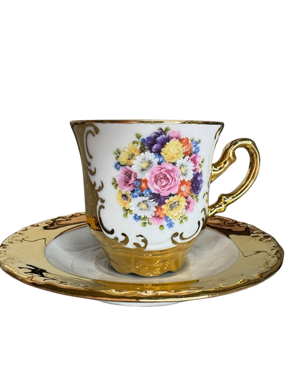 VTG Johann Seltmann Vohenstrauss Bavaria Demitasse Cup Saucer Gold Floral Set